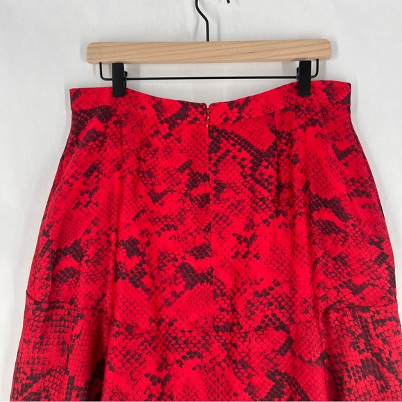 Ann Taylor Red Chiffon Snake Print Tiered Midi Skirt NWT‎ Size 12 - Picture 8 of 15